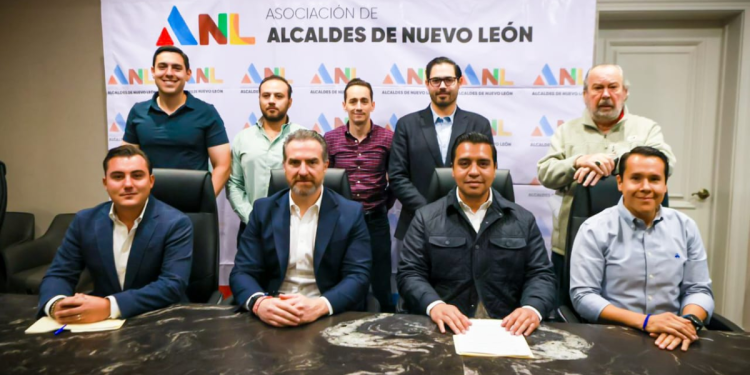 Alcaldes De Nuevo León Se Reúnen En Para  Mejorar La Movilidad Metropolitana