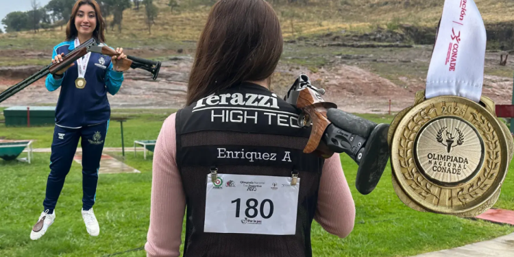 Estudiante Leonesa Conquista Oro Nacional CONADE