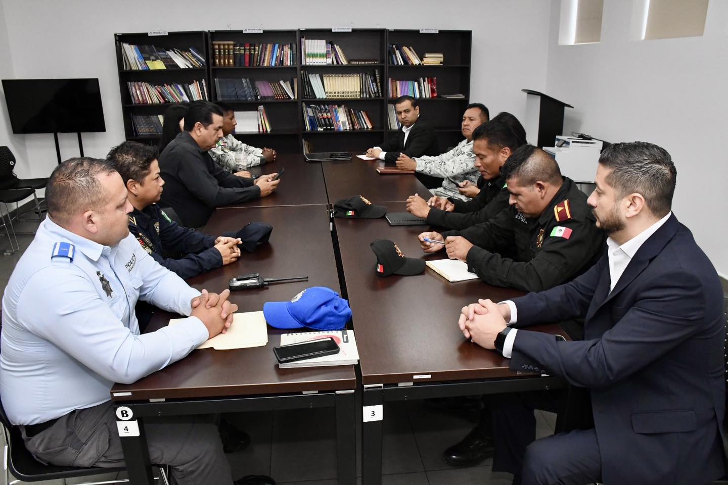 mty - PUNTO DE ENCUENTRO Mesa-de-Seguridad-Coordinación-federal-Gobierno-de-Monterrey-Construcción-de-la-Paz.